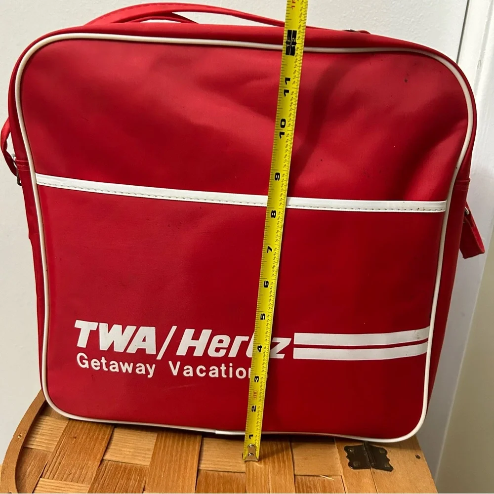 Vintage/Retro TWA/ Hertz Getaway Vacation Bag